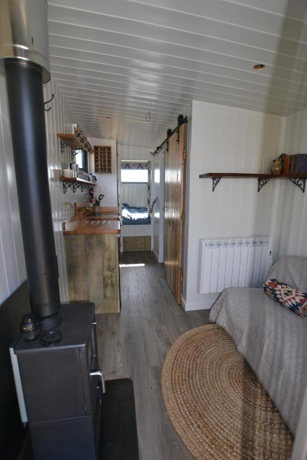 Twin Barn Shepherd's Huts *