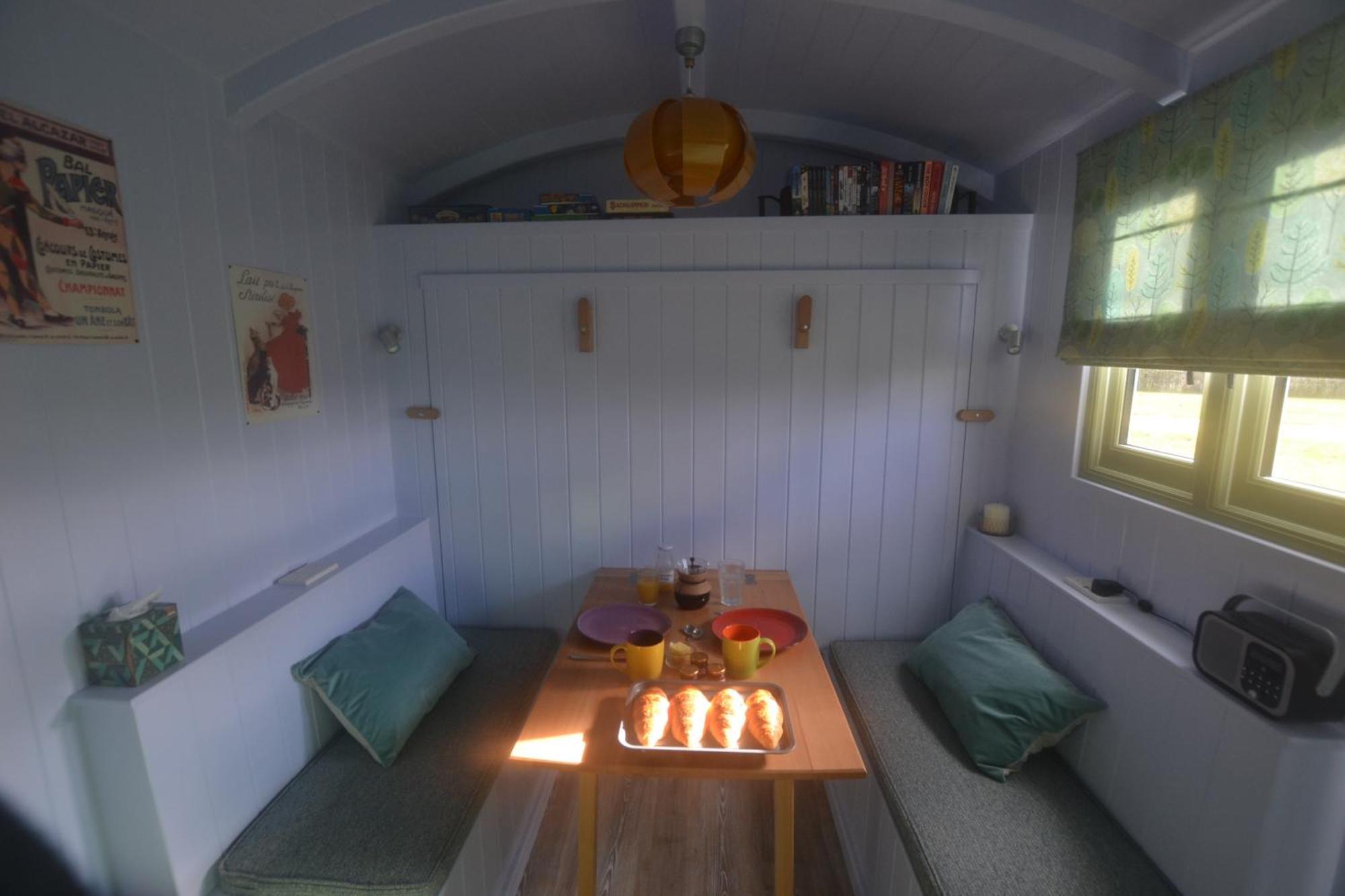 Twin Barn Shepherd's Huts Norwich